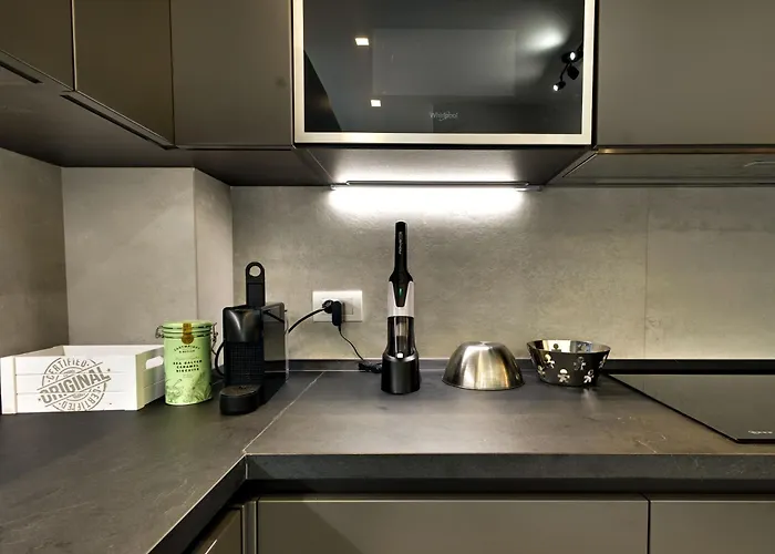 Aurelia Luxury