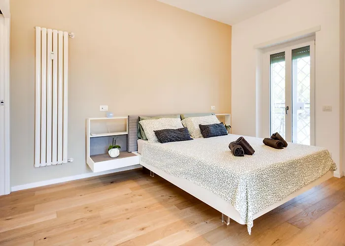 Aurelia Luxury *